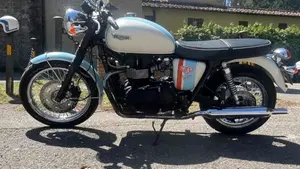 Triumph Bonneville T100 (2008 - 16)  (14)