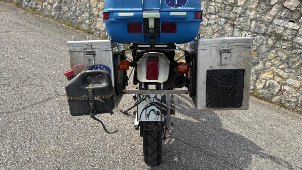 Honda   (6)