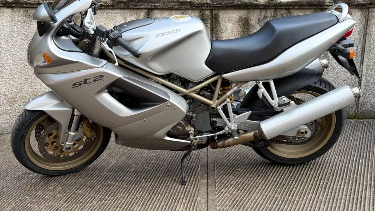 Ducati ST2 (1997 - 02) 