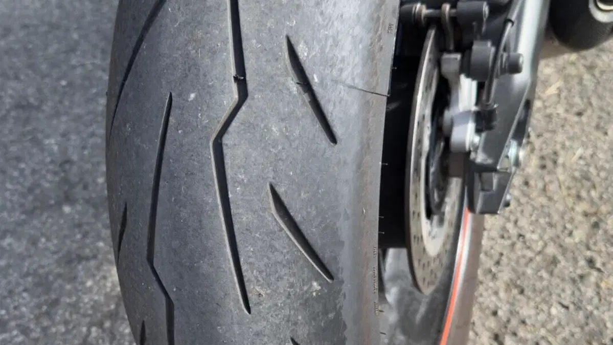 Yamaha MT-09 ABS (2013 - 15)  (7)