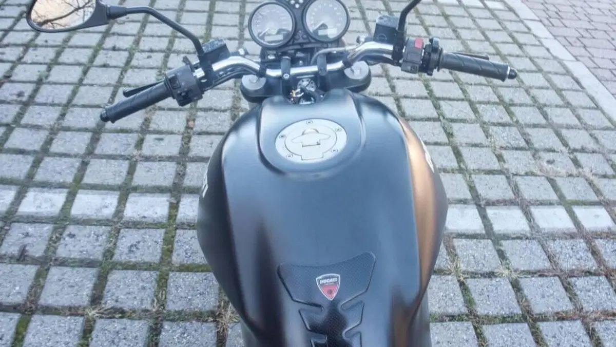 Ducati Monster 695 (2006 - 08)  (6)