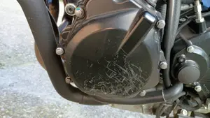 Suzuki GSR 750 (2010 - 15)  (5)