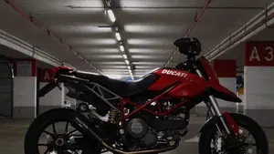 Ducati Hypermotard 796 (2012)  (3)