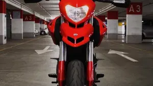 Ducati Hypermotard 796 (2012)  (2)
