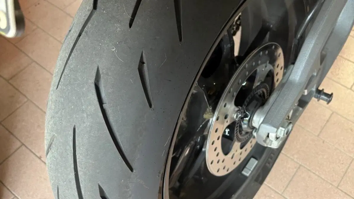 Ducati Panigale V2 (2025 - 26)  (6)