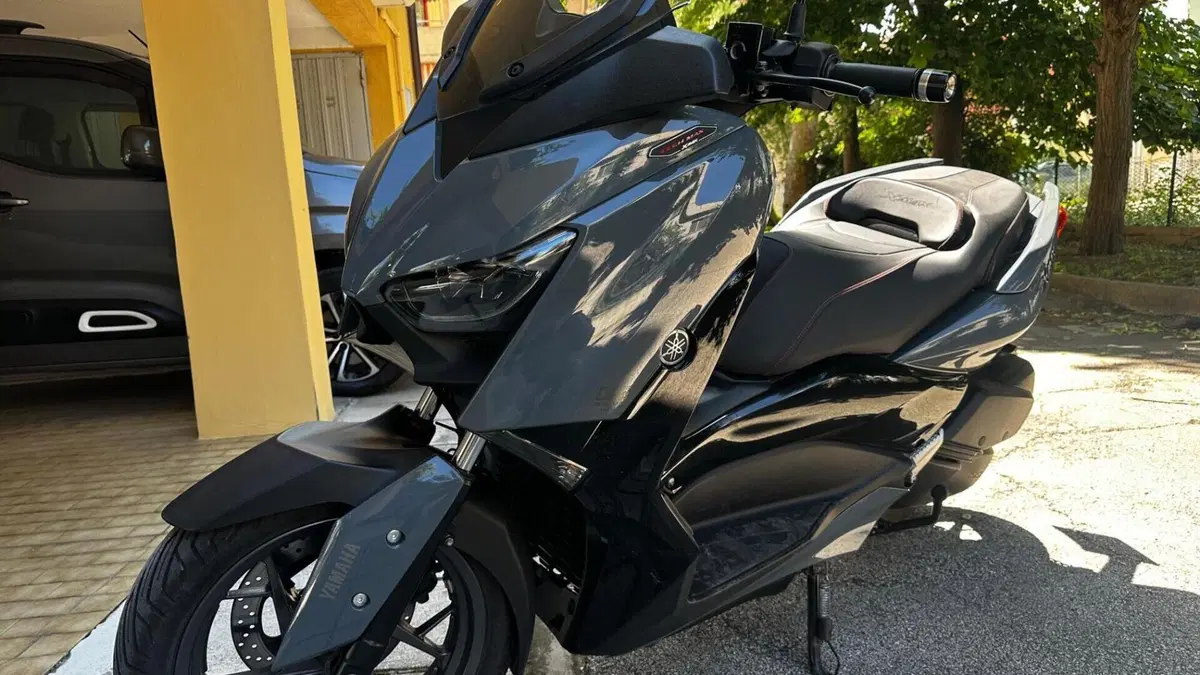 Yamaha X-Max 300 Tech Max (2021 - 24) 