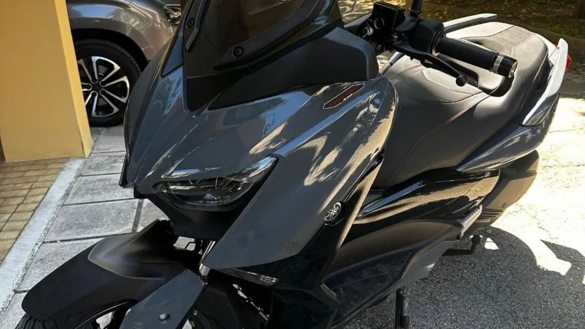 Yamaha X-Max 300 Tech Max (2021 - 24)  (3)
