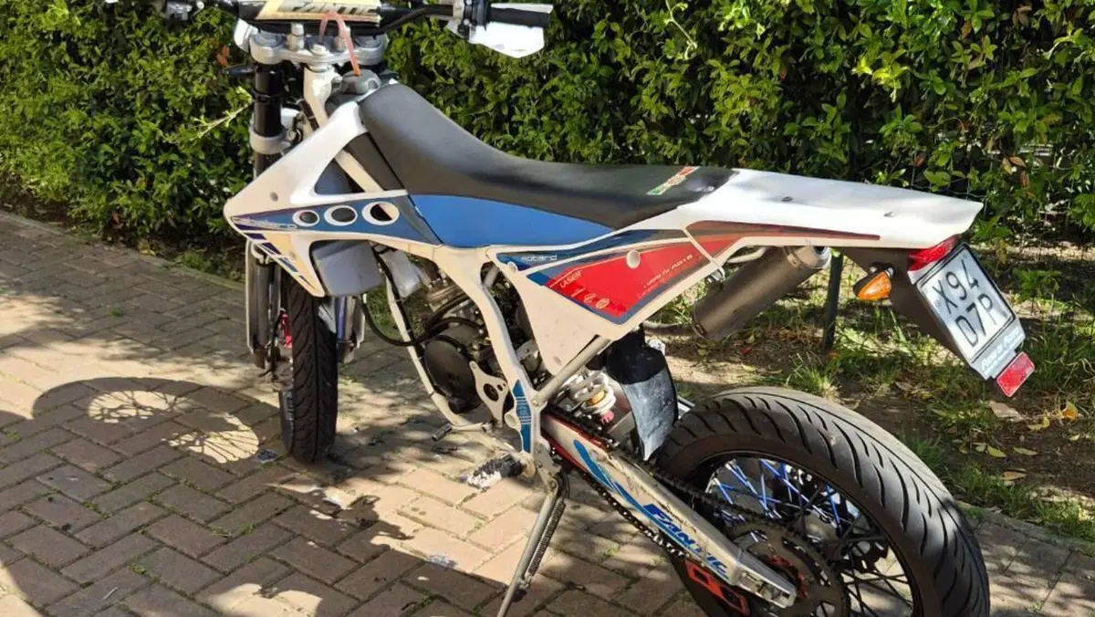 Fantic Motor Caballero 50 Motard (2009 - 12)  (2)