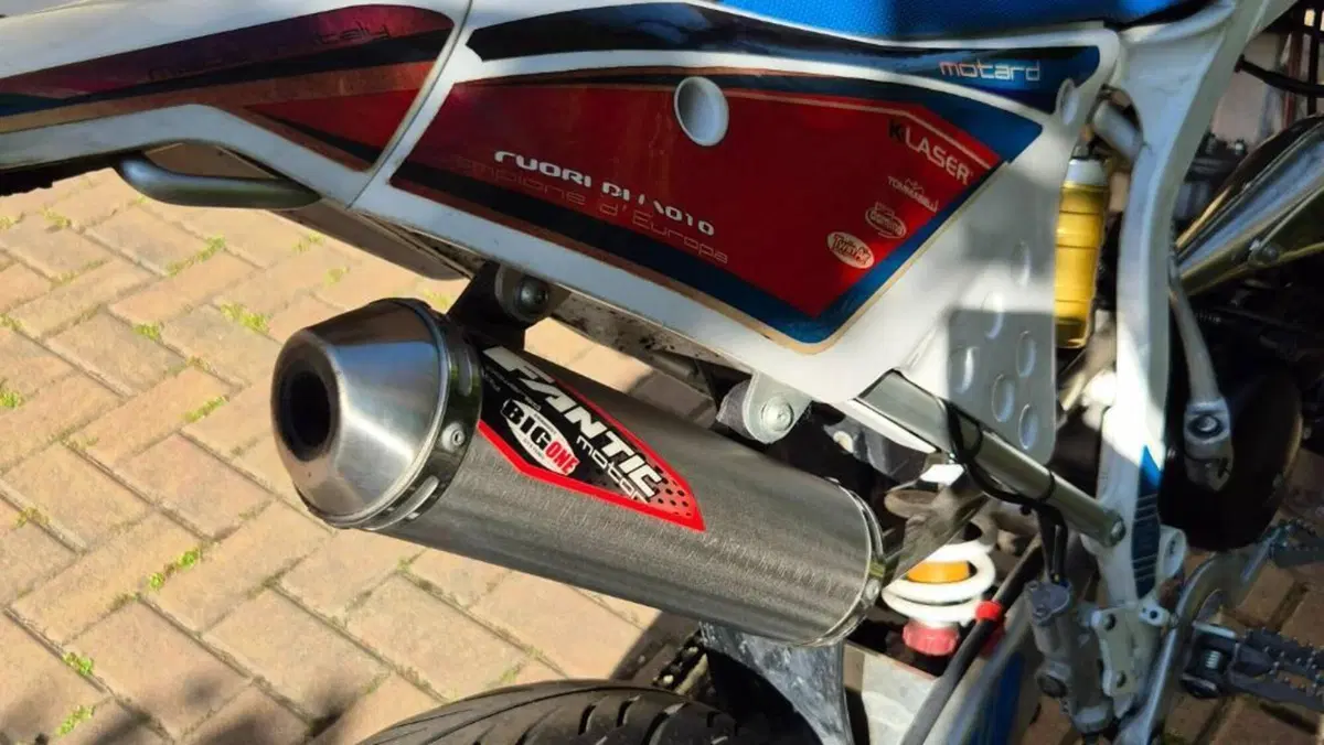 Fantic Motor Caballero 50 Motard (2009 - 12)  (4)