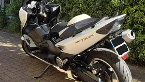 Yamaha T-Max 500 White Max (2010 - 11)  (6)