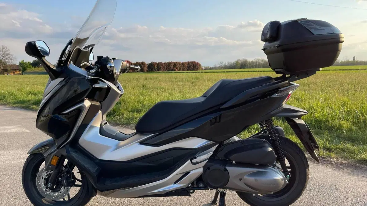 Honda Forza 300 Limited Edition ABS (2020)  (5)
