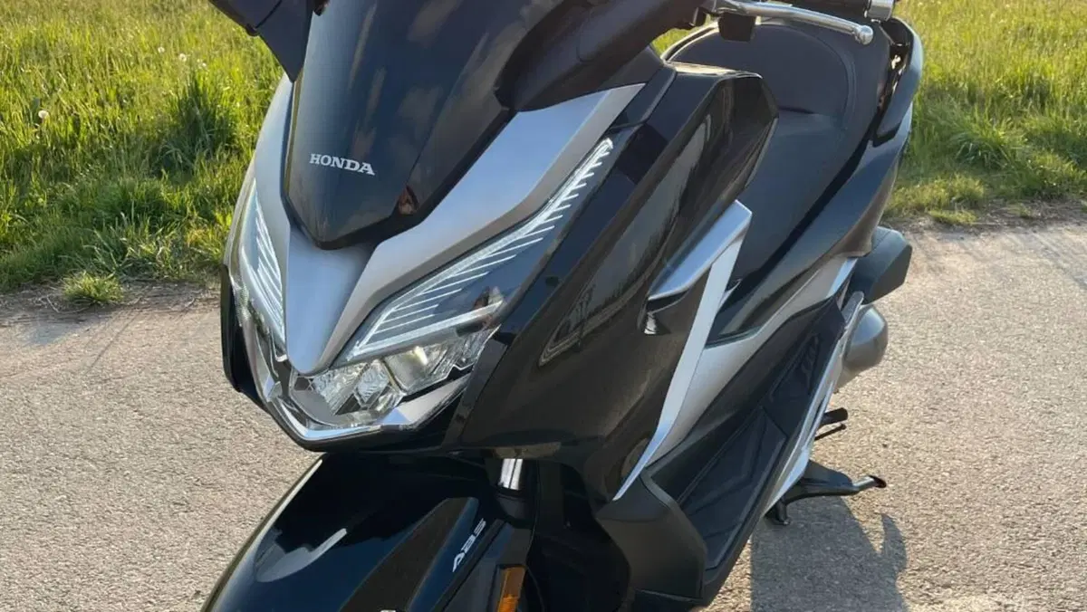 Honda Forza 300 Limited Edition ABS (2020)  (6)