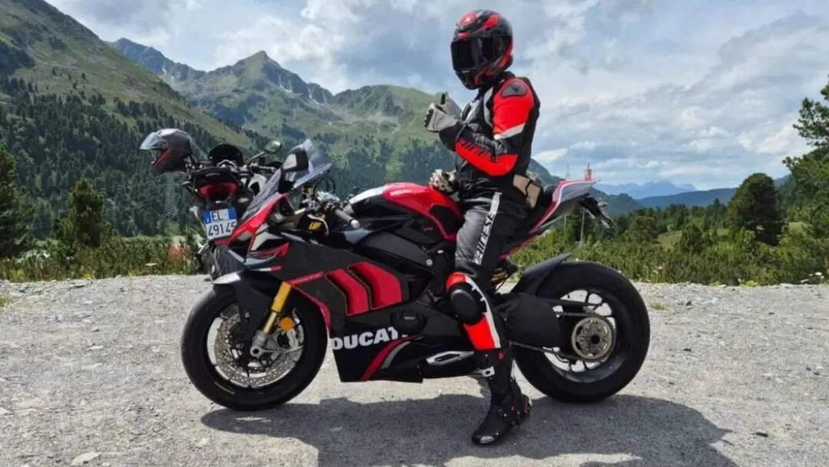 Ducati Panigale V4 S 1100 (2020) 