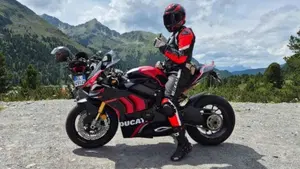Ducati Panigale V4 S 1100 (2020) 