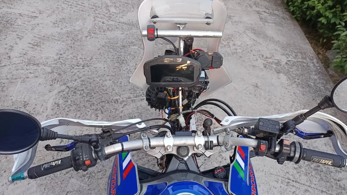 Honda Transalp XL 650V (2000 - 04)  (8)