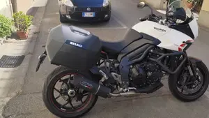 Triumph Tiger 1050 Sport ABS (2013 - 15)  (5)