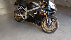 Suzuki GSX-R1000 (2000 - 02) 