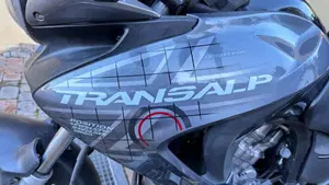 Honda Transalp XL 700 V (2007 - 2013)  (2)