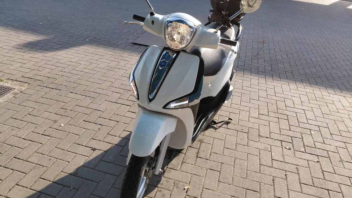Piaggio Liberty 125 3V ABS (2021 - 24)  (8)