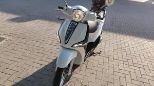 Piaggio Liberty 125 3V ABS (2021 - 24)  (8)