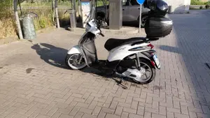 Piaggio Liberty 125 3V ABS (2021 - 24)  (17)