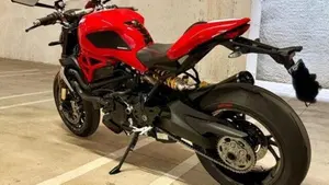Ducati Monster 1200 R (2016 - 19)  (11)