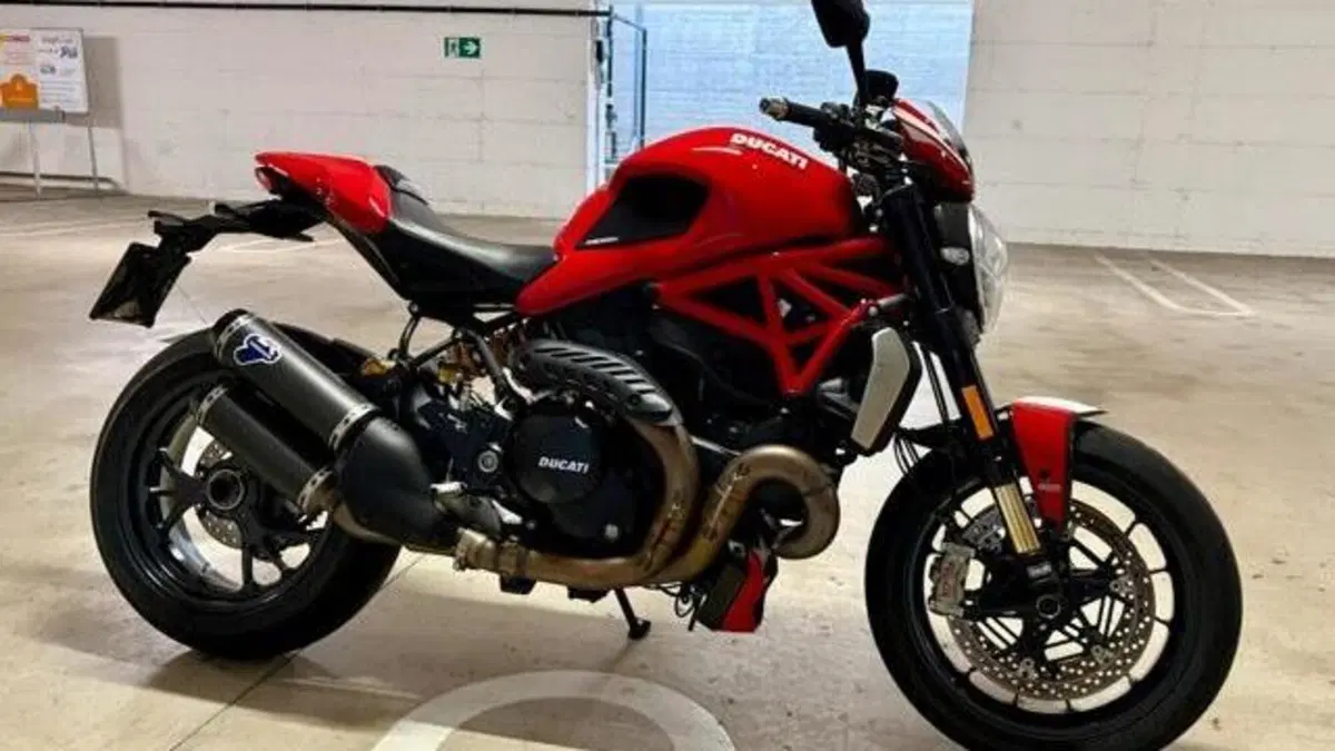 Ducati Monster 1200 R (2016 - 19)  (12)
