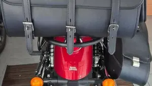 Royal Enfield Super Meteor 650 (2023 - 26)  (2)