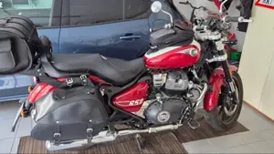Royal Enfield Super Meteor 650 (2023 - 26)  (3)