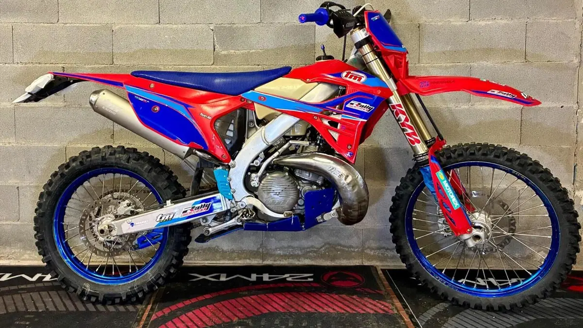 Tm Moto EN 300 Fi ES 2T (2024)  (7)