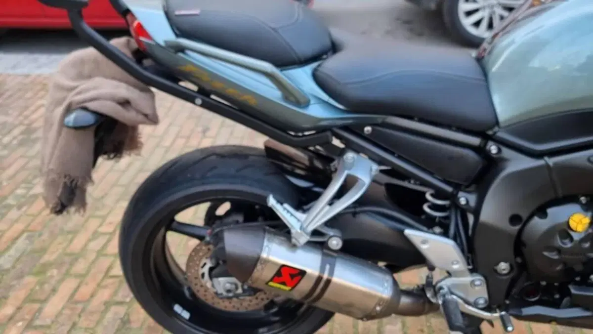 Yamaha FZ1 Fazer (2006 - 16)  (5)