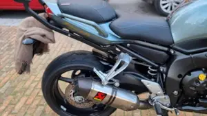Yamaha FZ1 Fazer (2006 - 16)  (5)