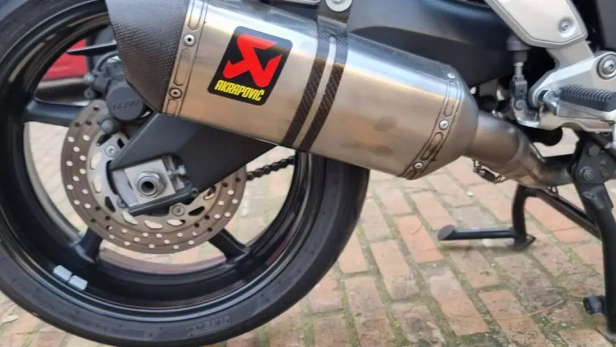 Yamaha FZ1 Fazer (2006 - 16)  (6)