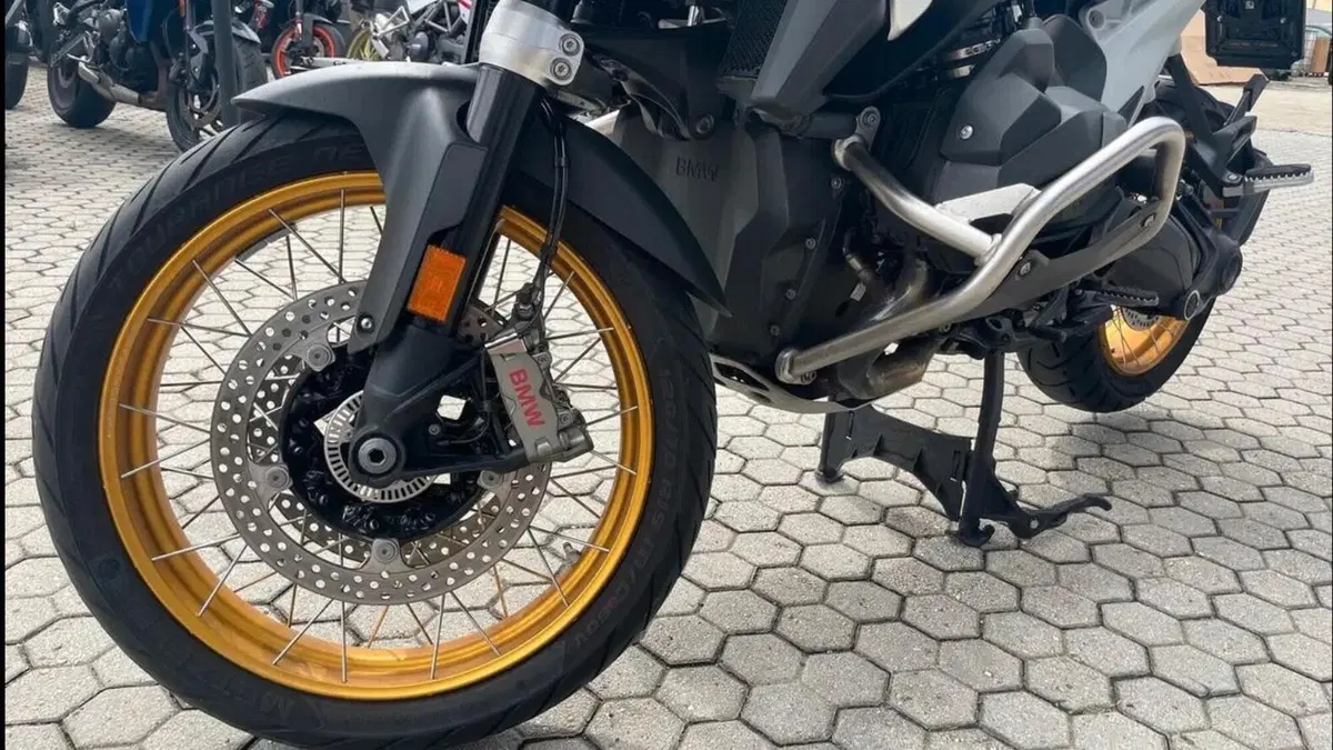 Bmw R 1300 GS Trophy (2023 - 26)  (9)