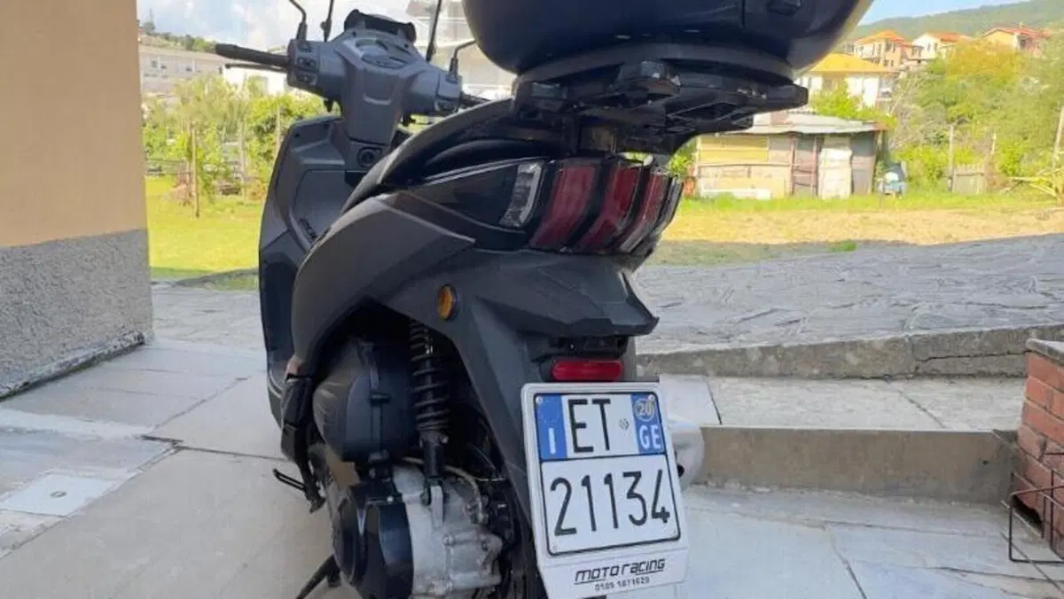 Peugeot Belville 200 RS (2017 - 19)  (2)
