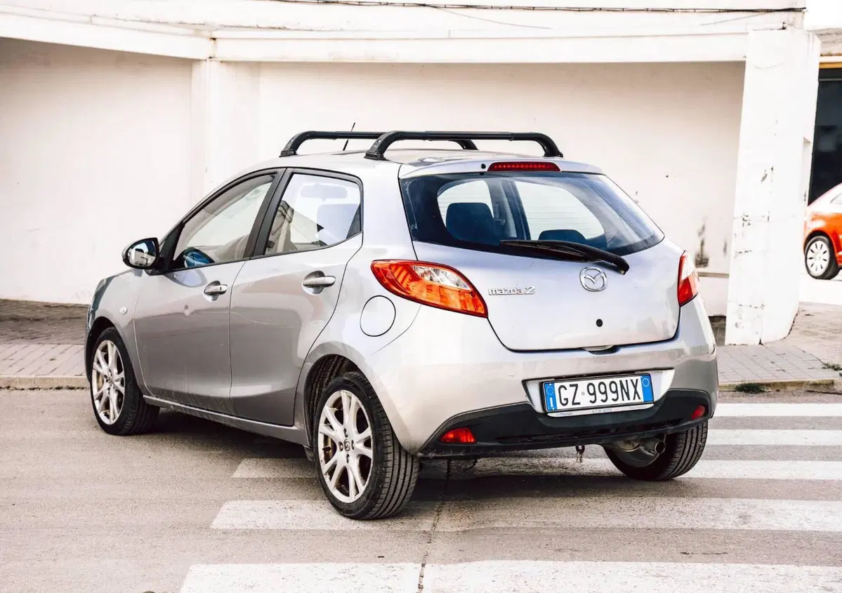 Mazda Mazda2 1.3 16V 75CV 3p. Play (16)