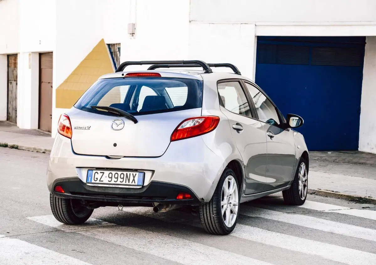Mazda Mazda2 1.3 16V 75CV 3p. Play (17)