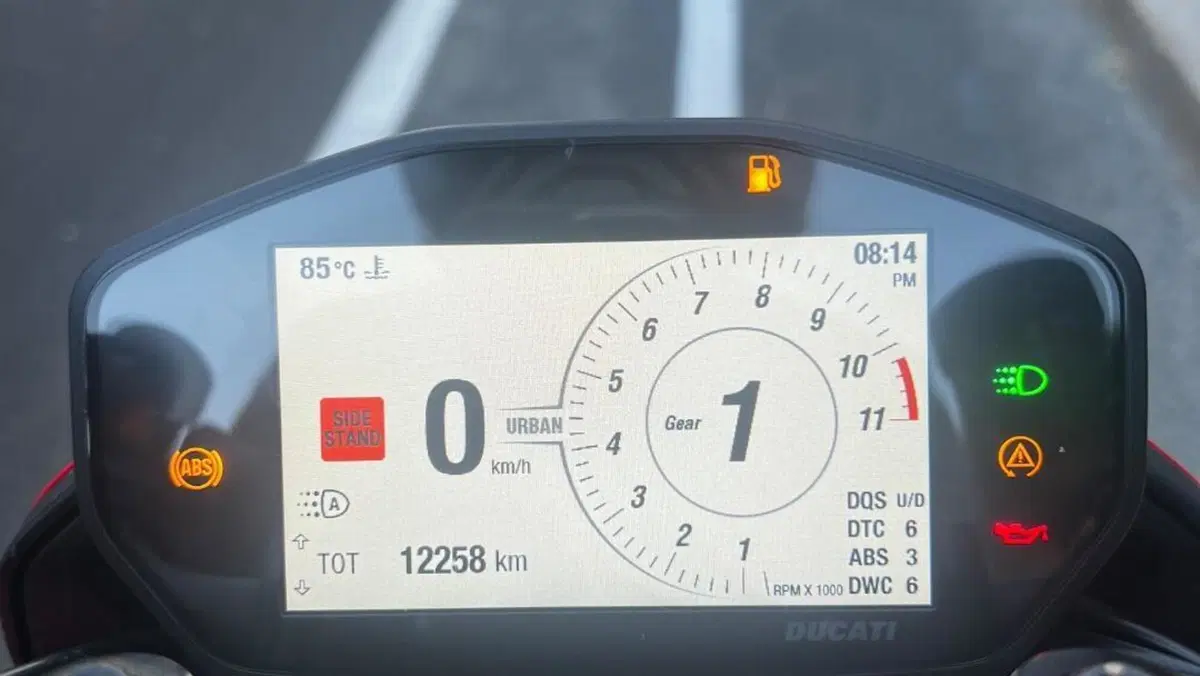 Ducati Hypermotard 950 SP (2022 - 25)  (9)