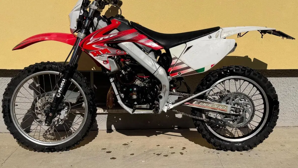 HM CRE 50 Baja (2011 - 17) 