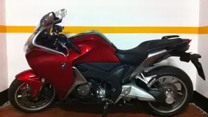 Honda VFR 1200 F ABS (2009 - 16)  (2)