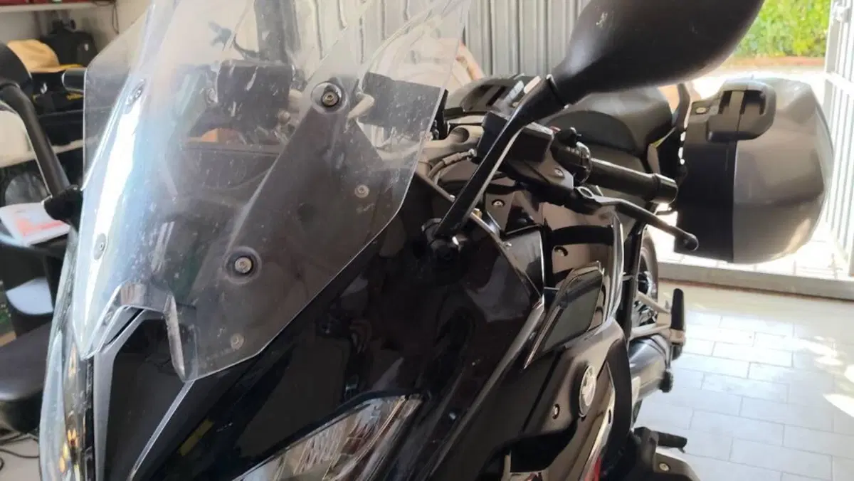 Bmw R 1250 RS (2021 - 25)  (2)