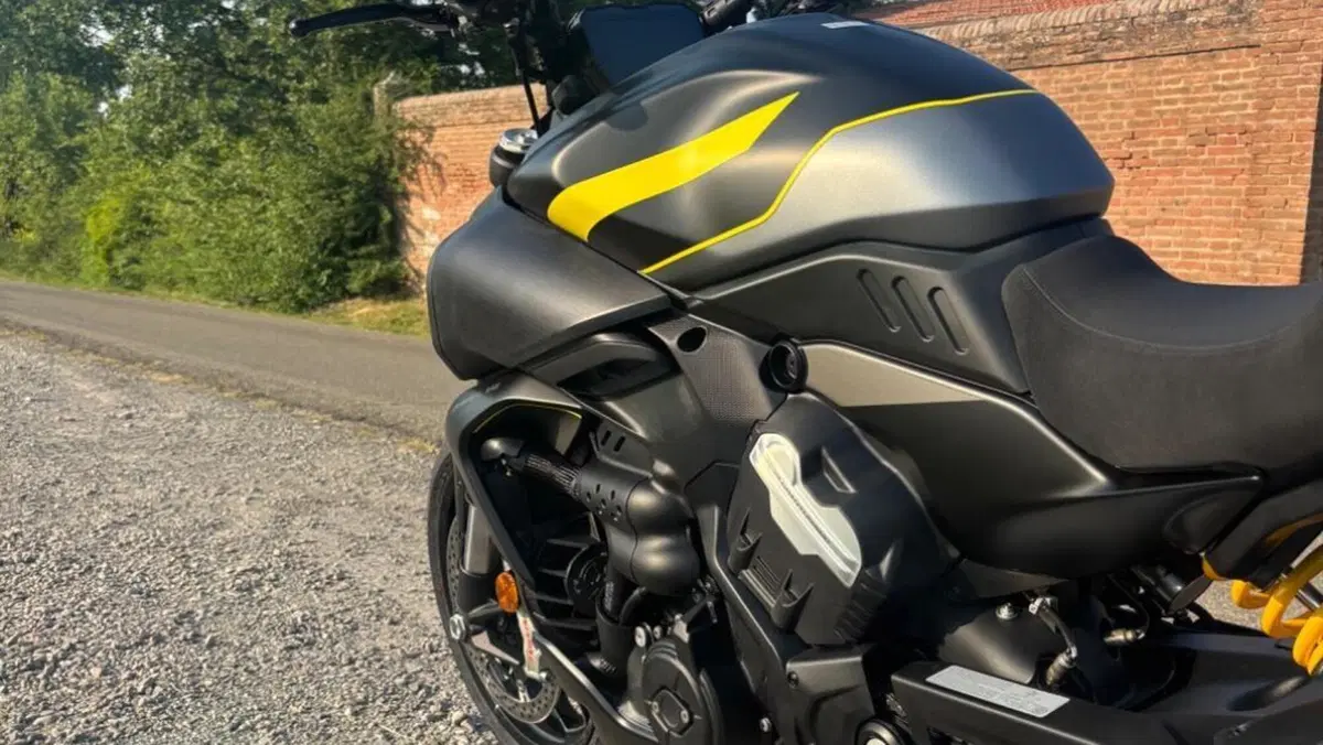 Ducati Diavel V4 (2023 - 26)  (4)