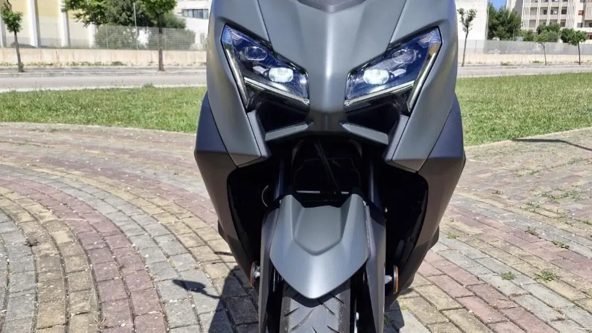Yamaha T-Max 560 (2025 - 26) 