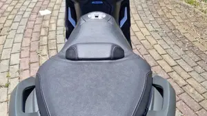Yamaha T-Max 560 (2025 - 26)  (5)