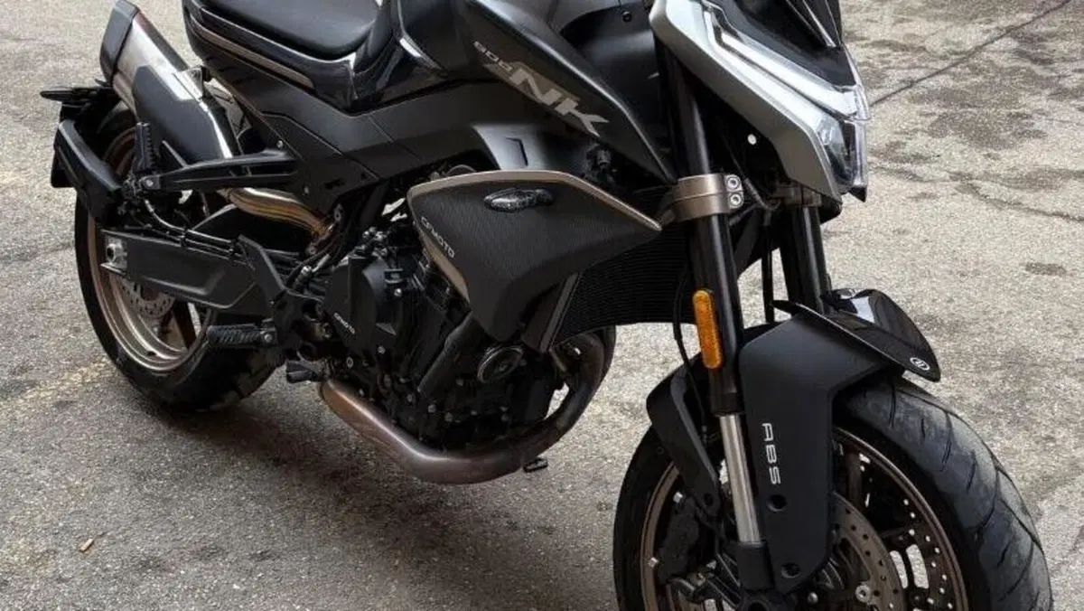 CFMOTO 800NK Sport (2023 - 26) 