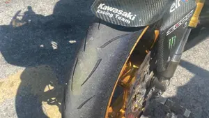 Kawasaki Ninja 636 ZX-6R (2003 - 04)  (7)