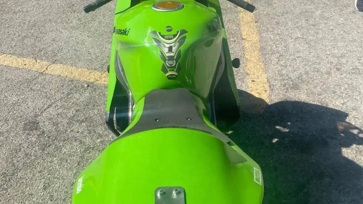 Kawasaki Ninja 636 ZX-6R (2003 - 04)  (10)
