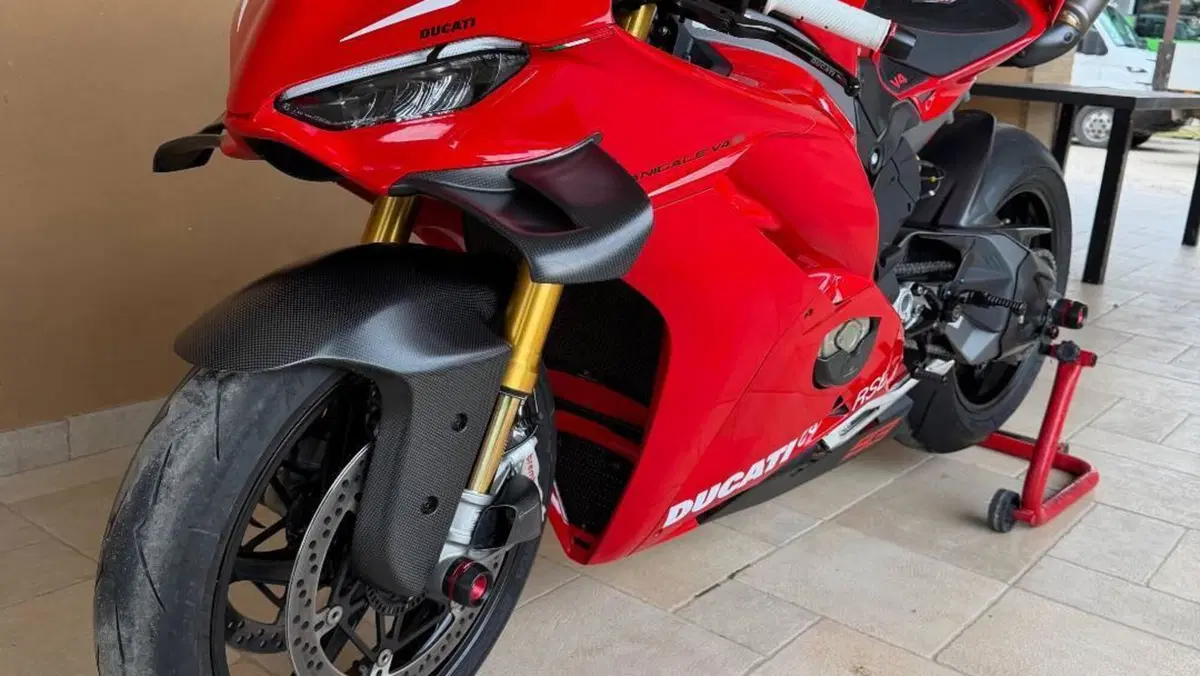 Ducati Panigale V4 S (2025 - 26)  (2)
