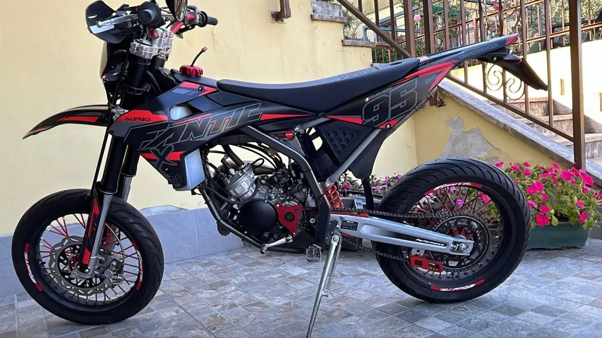 Fantic Motor Enduro 50 E Performance 2t (2019)  (3)
