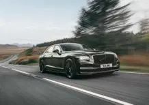 Nuova Bentley Flying Spur: torna il faro singolo dopo 64 anni e arriva la potentissima versione S